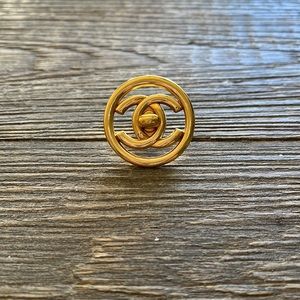 Single Chanel Clip On Earring